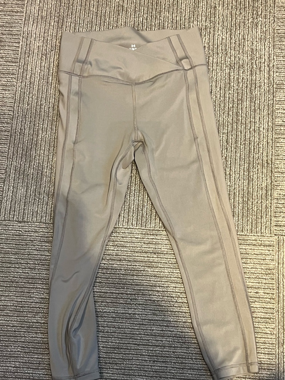 Under Armour Charcoal Gray Performance Leggings